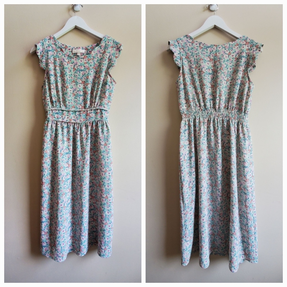 Monteau Sleeveless Vintage inspired romantic floral dress waist detail, Medium